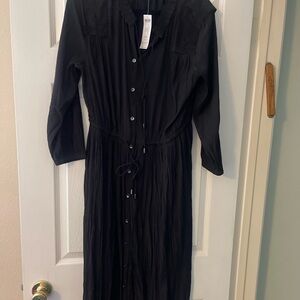 Elegant Black Button-Down Dress